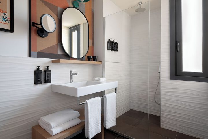 Clean Restrooms