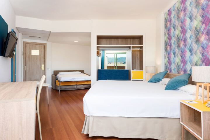 Room 20 of 74