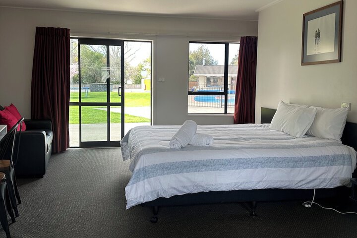 Room 33 of 111