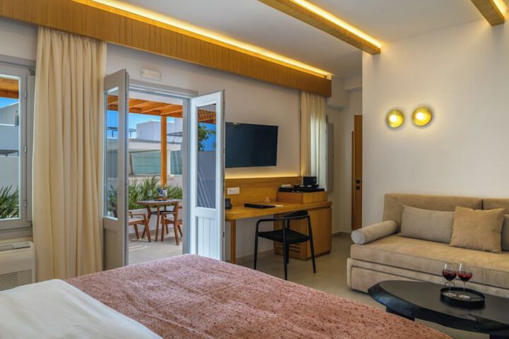 Room 38 of 199