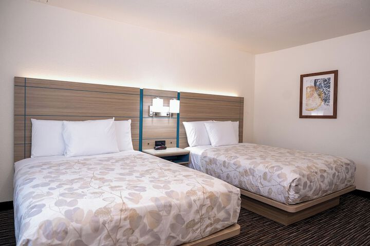 Room 4 of 21