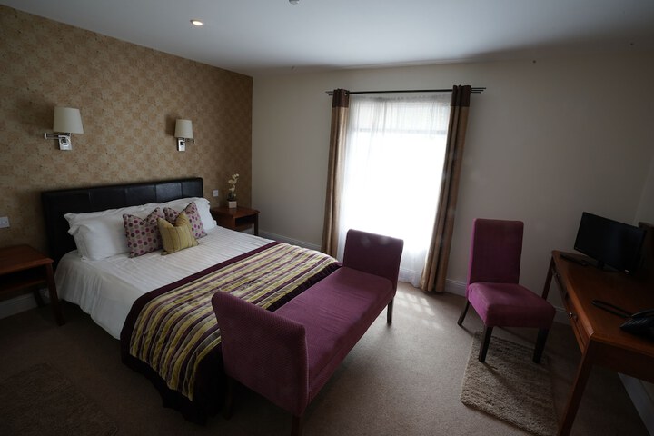 Room 3 of 11