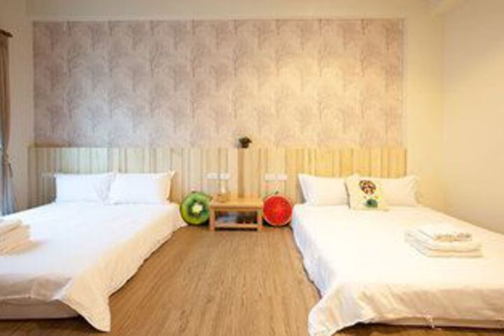 Room 15 of 29
