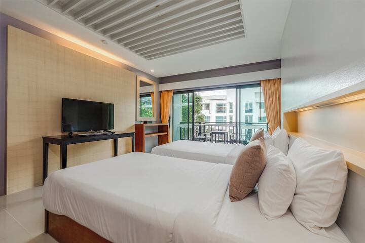 Room 21 of 118