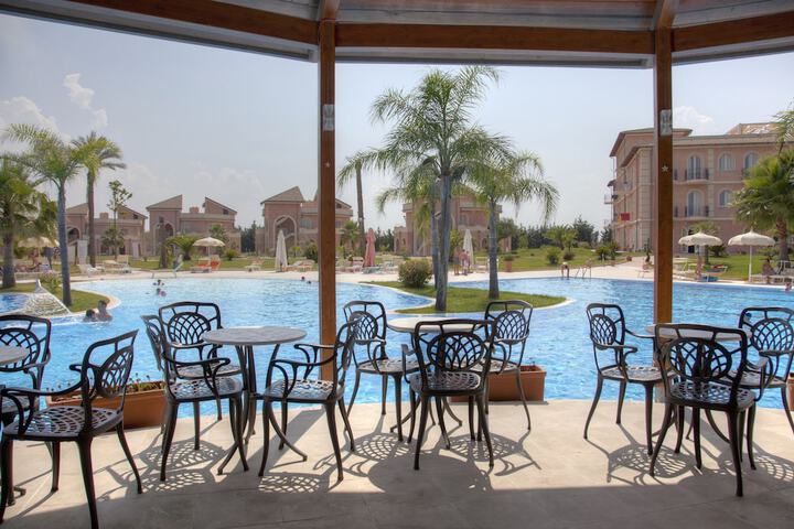 Pool 19 of 64