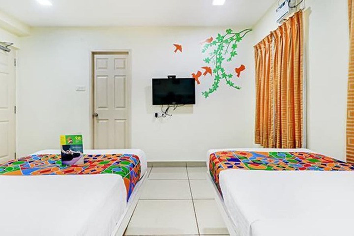 Room 15 of 22