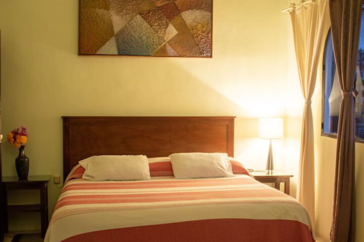 Room 10 of 24