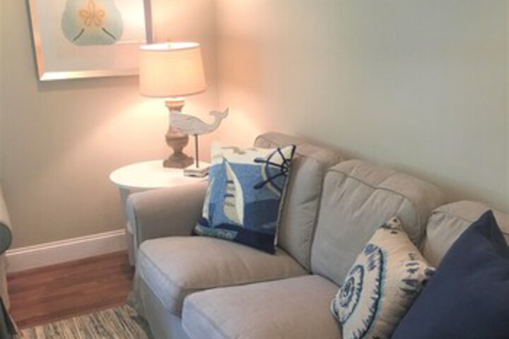 Room 10 of 26