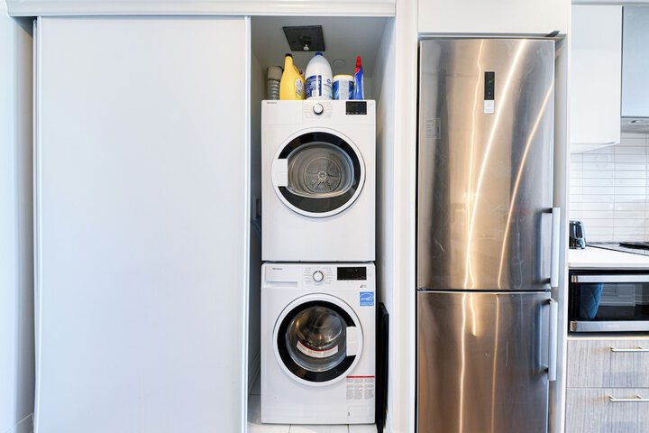 Laundry 586 of 652