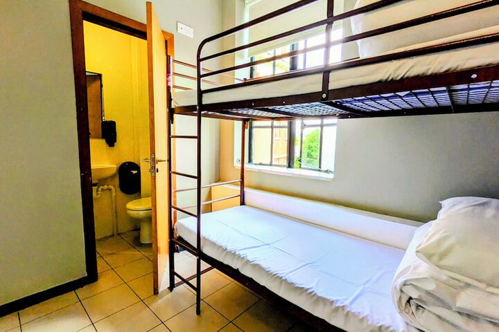 Room 29 of 98