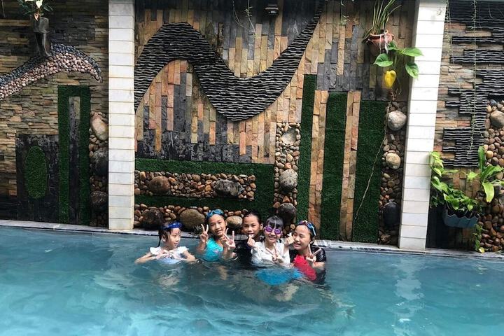 Pool 127 of 153