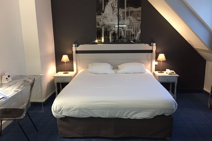 Room 12 of 56