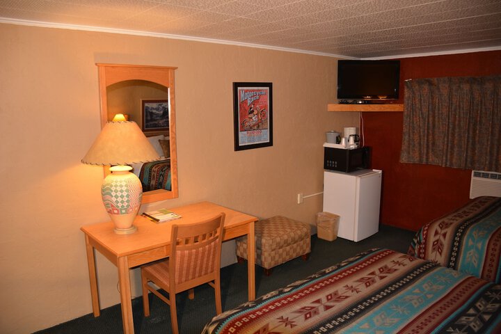 Room 17 of 96