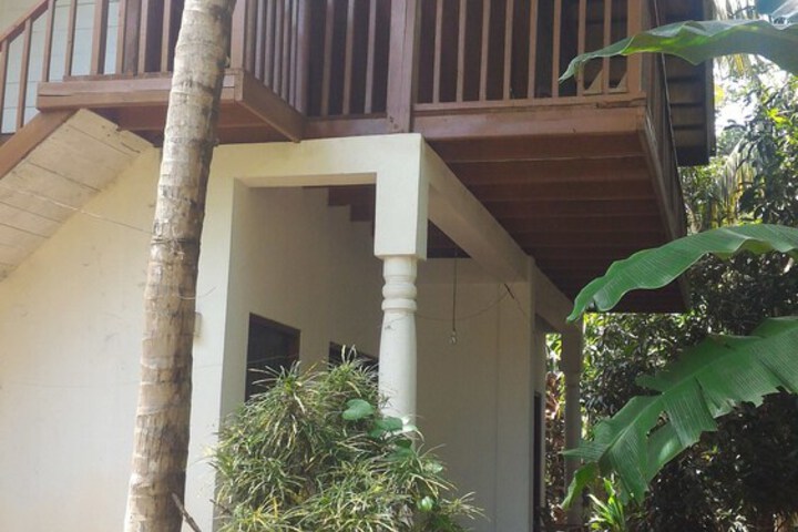 Hotel 5 of 13