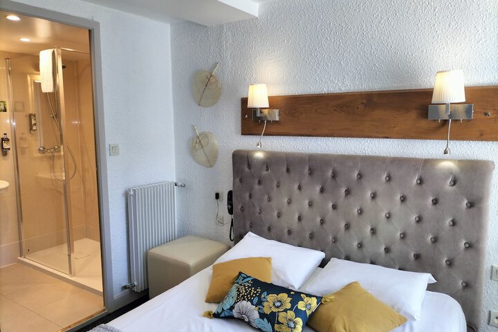 Room 68 of 116