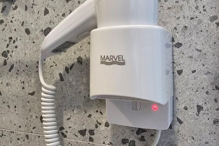 Room 47 of 85