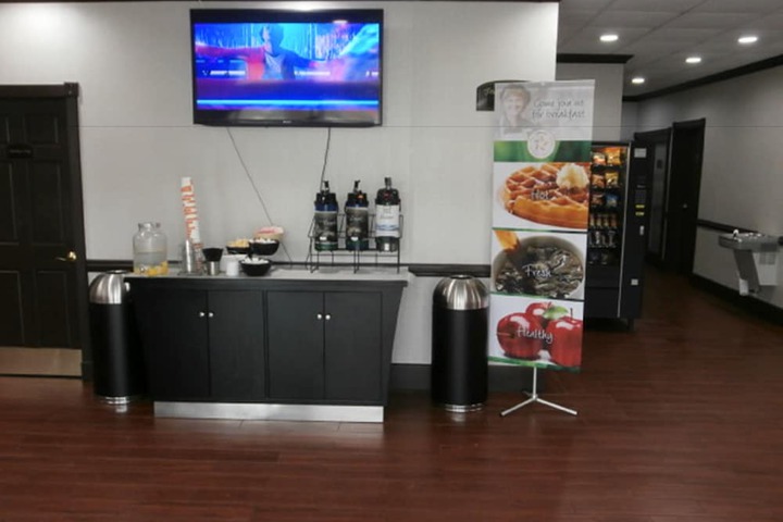 Snack bar