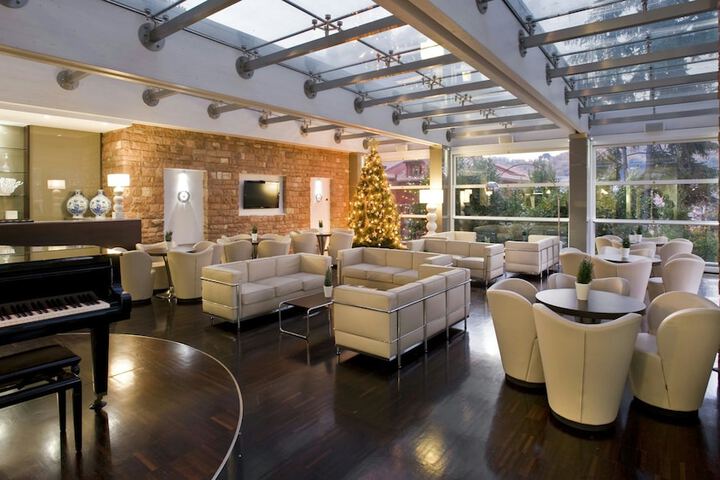 Lobby Entry