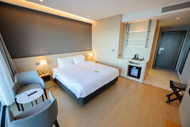 Room 62 of 131