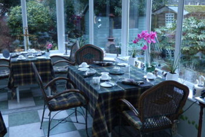 Dining 6 of 20
