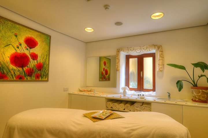 Room 35 of 53