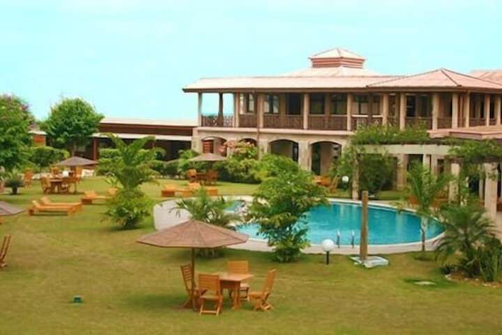 HOTEL IROKO IRIS SOL BENI