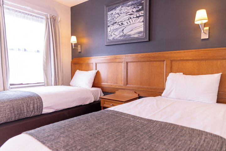 Room 9 of 45