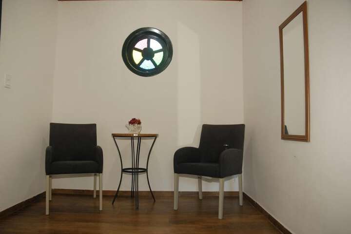 Room 34 of 62