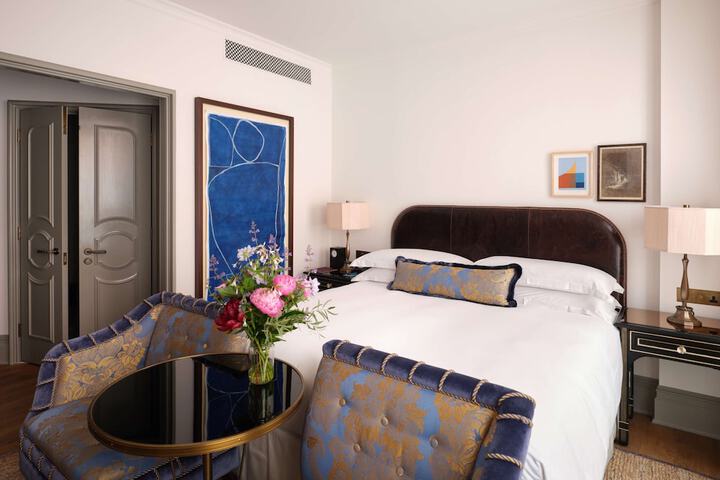 Room 21 of 97