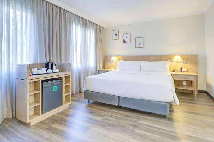 Room 14 of 51