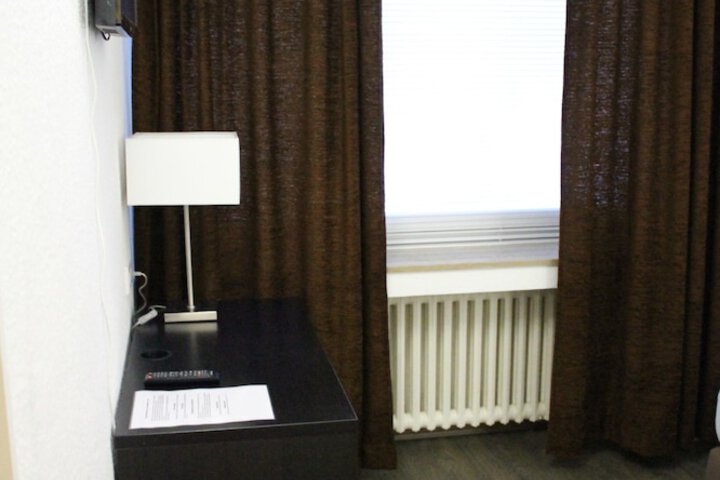 Room 35 of 57