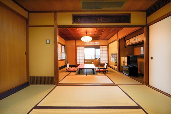 Room 23 of 133