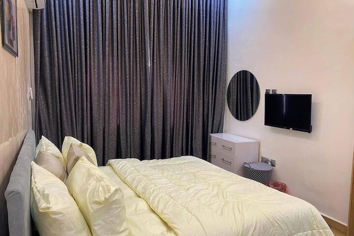 Room 7 of 50