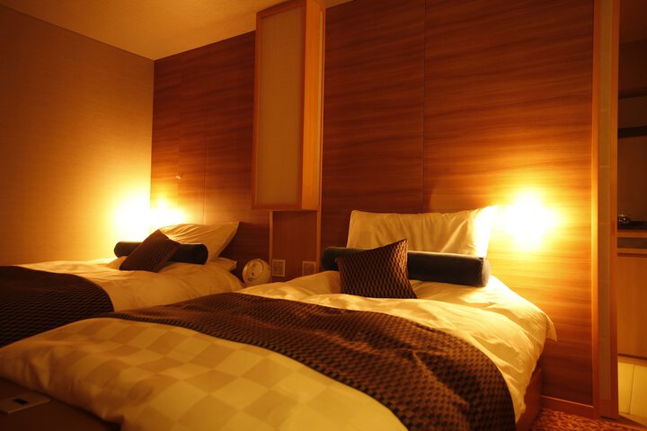 Room 9 of 70