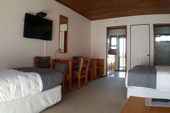 Room 4 of 57