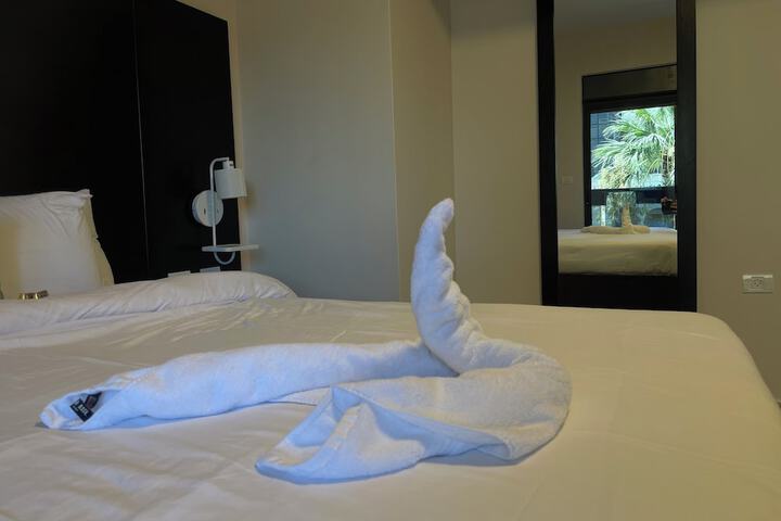 Room 15 of 243