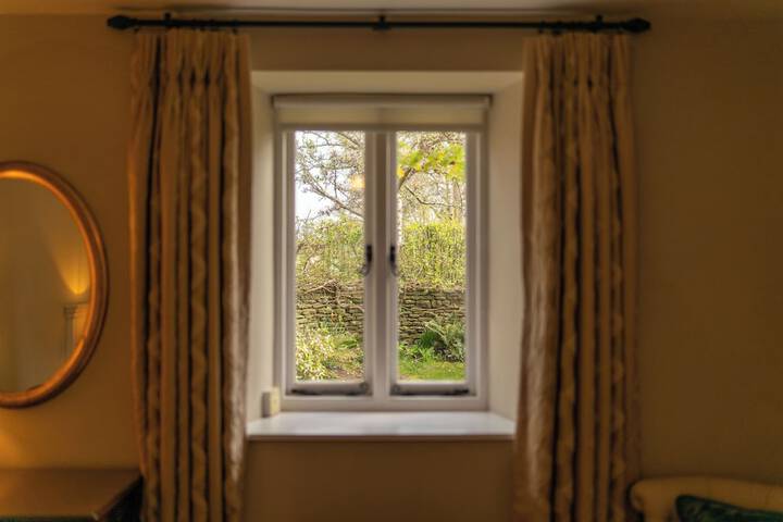 Room 84 of 160