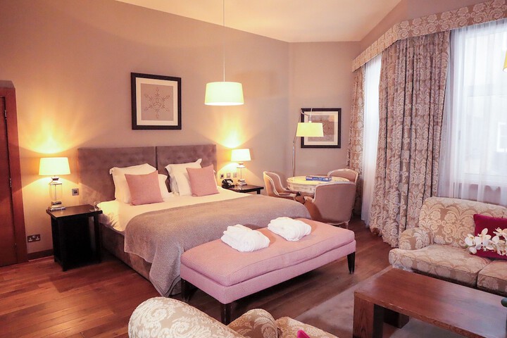 Room 16 of 70