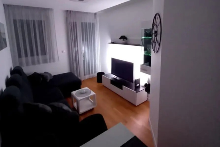 Room 4 of 20