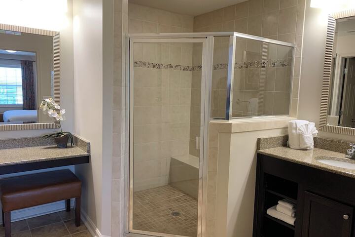 Bathroom shower
