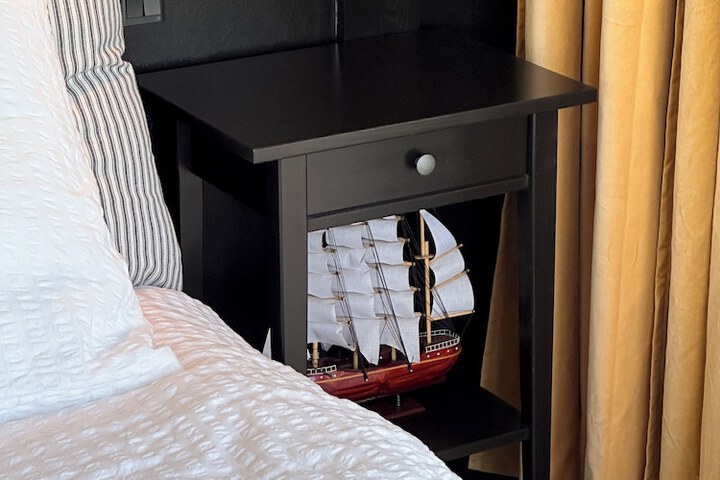 Seaside Retreat & Hotel