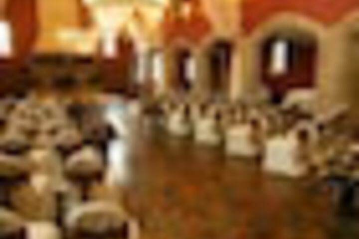 Banquet hall