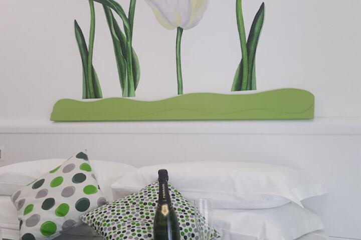 Room 15 of 86
