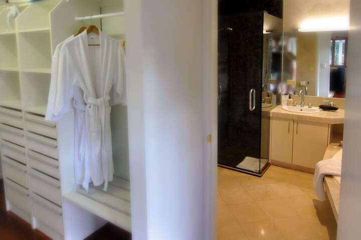 Room 21 of 45