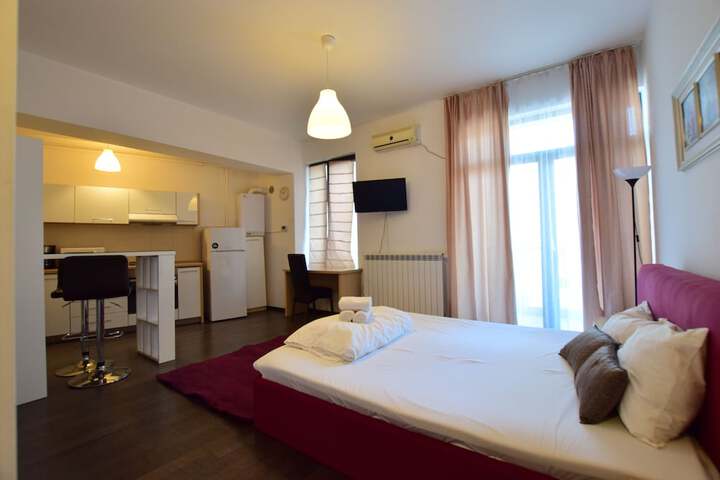 Room 33 of 139