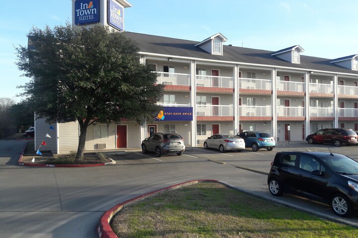 Hotel 27 of 27