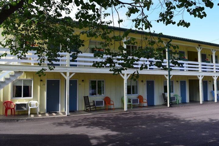 Green Valley Lodge in Nashville, IN