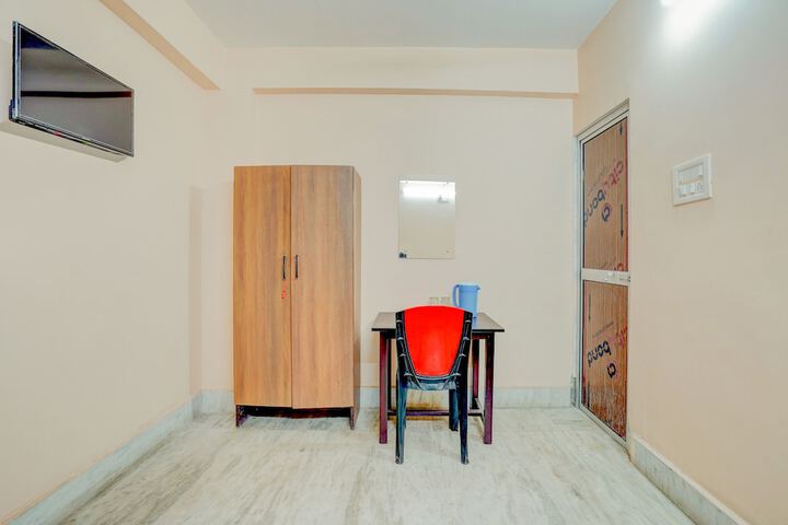 Room 12 of 29