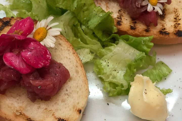 Dining 84 of 137