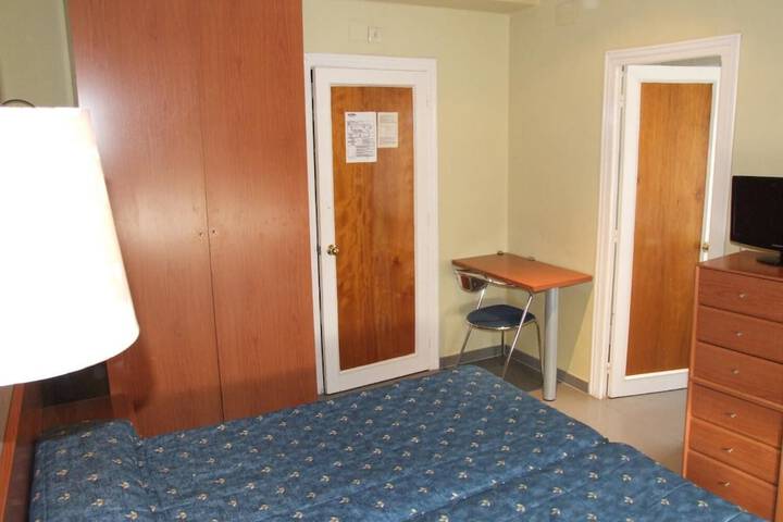 Room 12 of 31